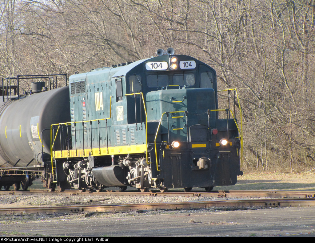 Ohio South Central Railroad (OSCR) 104